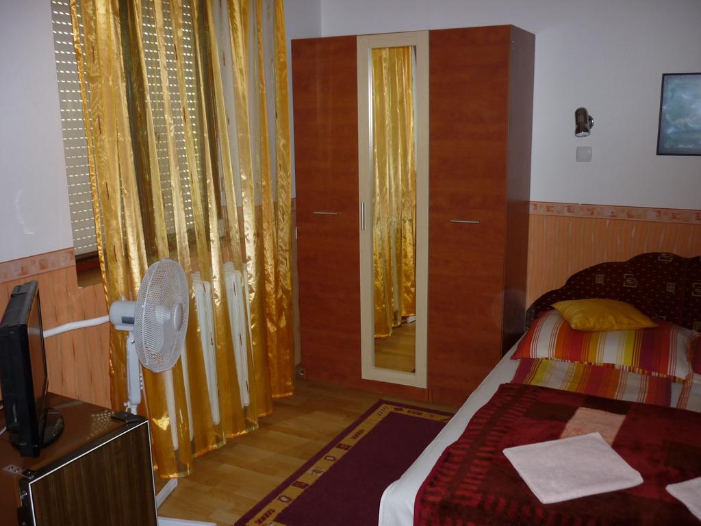 Buekk Vendeghaz Hotel Noszvaj Exterior photo